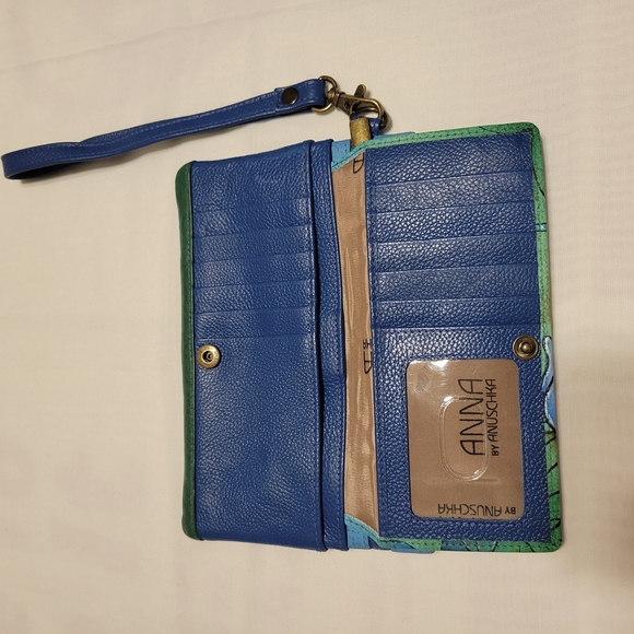 Anuschka Blue and Green Leather Hand Painted  Cat Design Wristlet - Picture 4 of 9